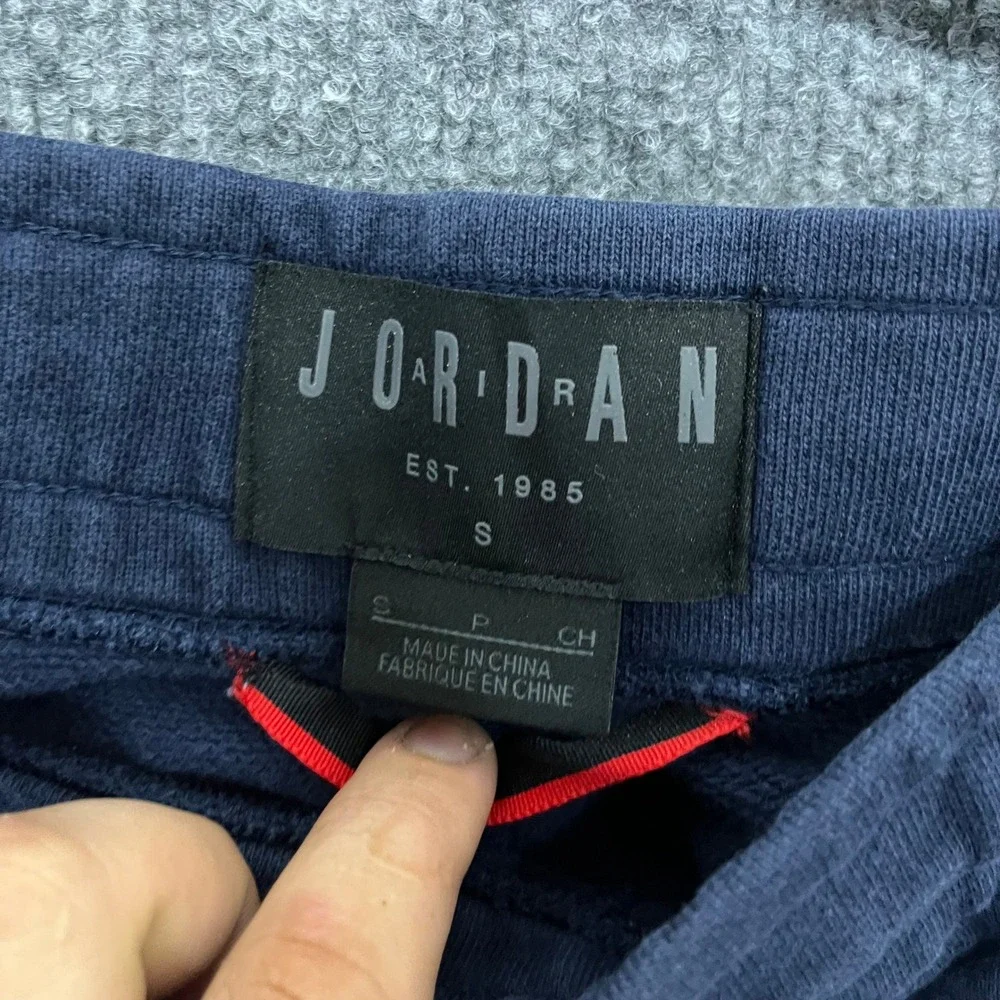 Jordan sweatshorts navy